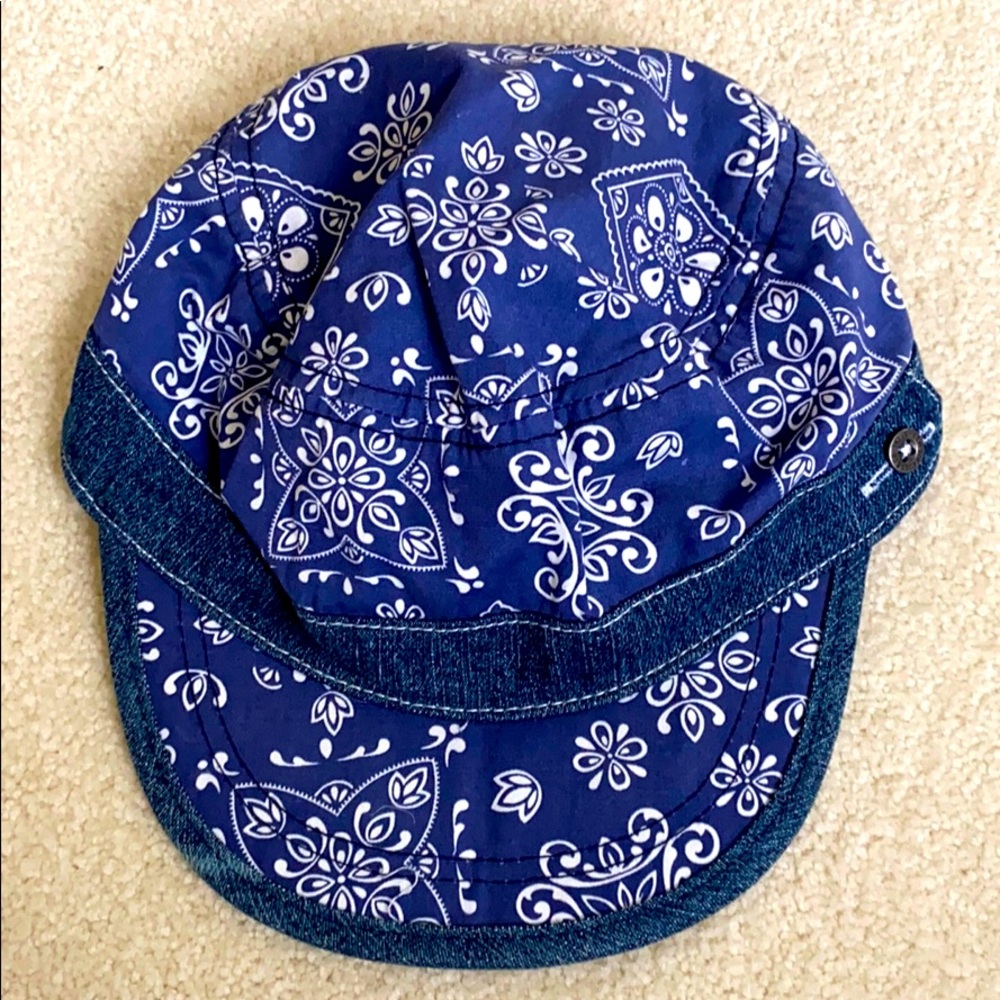 Levi’s women’s hat